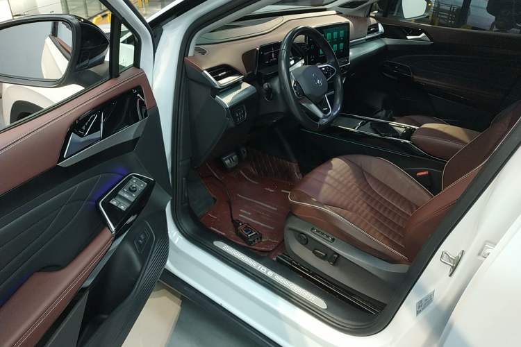 Used Volkswagen ID.6 X 2022 Kinergy Four-Wheel Drive Edition