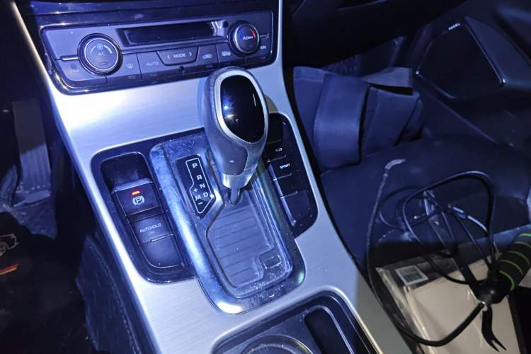 Used Geely Auto Emgrand GL 2017 1.3T DCT Elite Model
