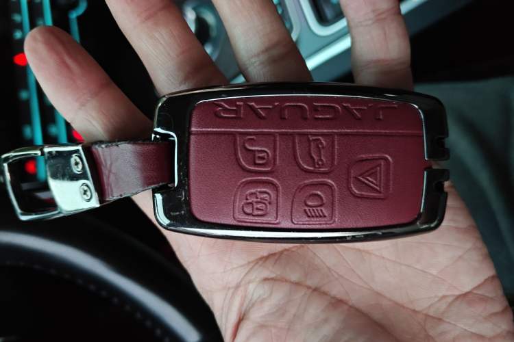 Used Jaguar XFL 2018 XFL 2.0T 250 PS Luxury Edition
