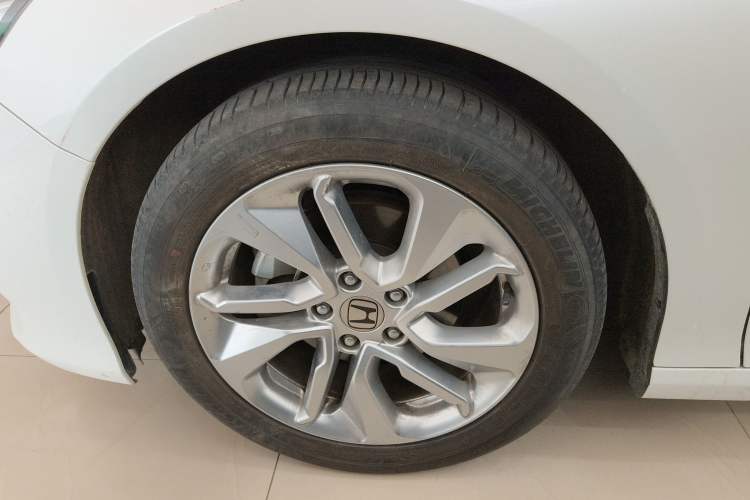 Used Honda Accord 2018 260TURBO Elite Edition China VI Left Front Wheel Hub