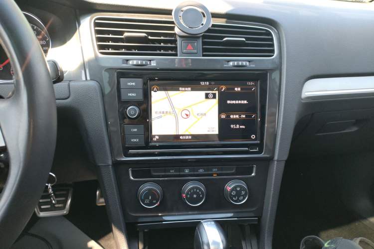 Used Volkswagen Golf 2019 280TSI DSG Comfort Version China V Standard Audio And AC Panel