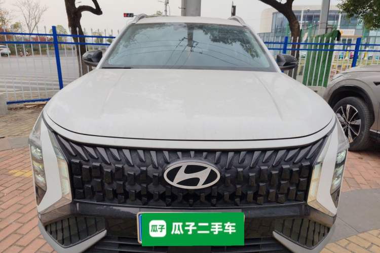 Used Hyundai ix35 2023 Musso 2.0L Deluxe Edition DLX
