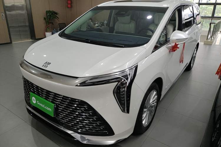 Used Buick Century 2025 2.0T Six-Seater YinShi Edition