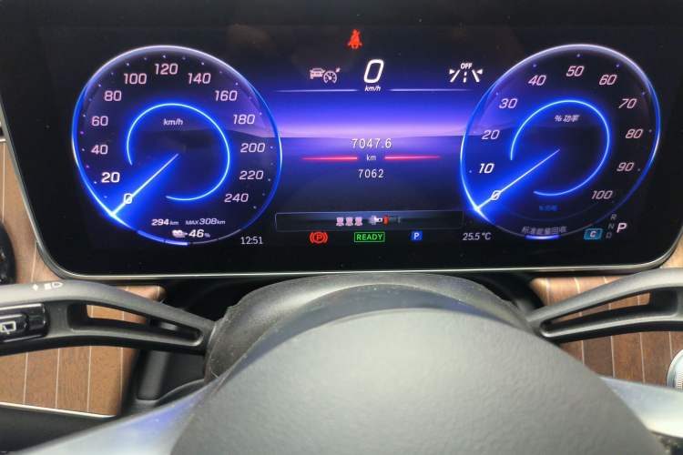 Used Mercedes-Benz EQE SUV 2024 500 4MATIC Pioneer Edition