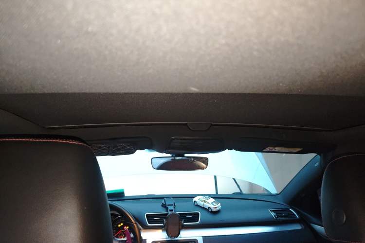 Used Volkswagen FAW-Volkswagen CC 2016 2.0 TSI Luxury Model