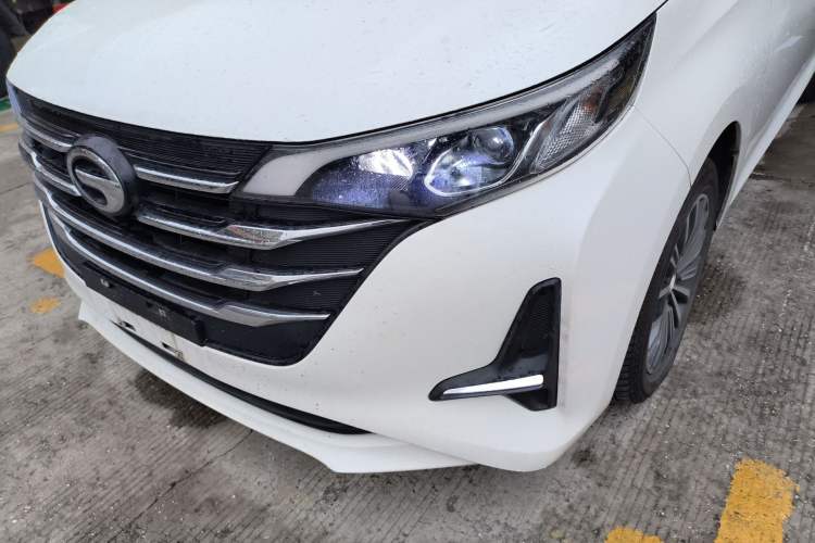Used GAC Trumpchi M6 2019 270T DCT Luxury Edition (7-seater) China VI Left Front Headlight