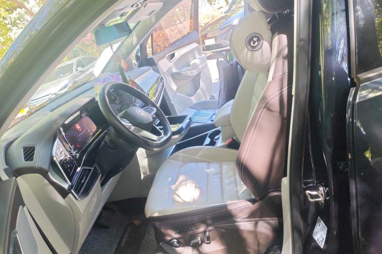 Used Volkswagen Talagon 2022 380TSI Four-Wheel Drive Luxury "Jiajing" Edition Pro 6 Seats Left Front Seat