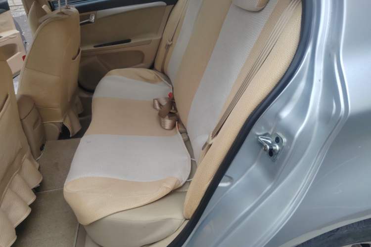 Used Roewe 350 2011 350S 1.5L Automatic Xunda Edition
