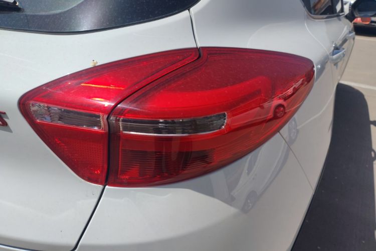 Used Geely Auto Emgrand GS 2018 Lingchao Edition 1.4T Automatic LingShang Smart Connectivity Model Right Rear Taillight