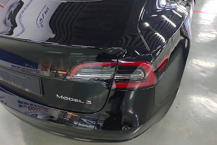 Used Tesla Model 3 2020 Refreshed Version Long-Range Rear-Wheel Drive Right Rear Taillight