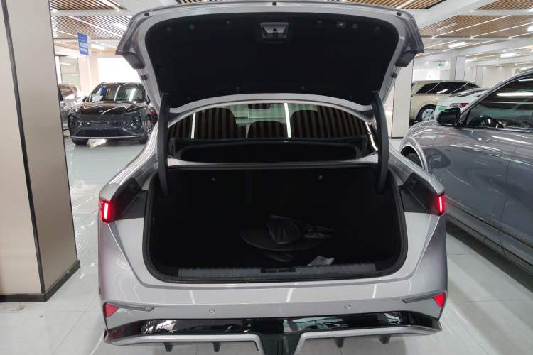 Used Lynk & Co 07 2026 Model 126 Long-Range Ultra H7
