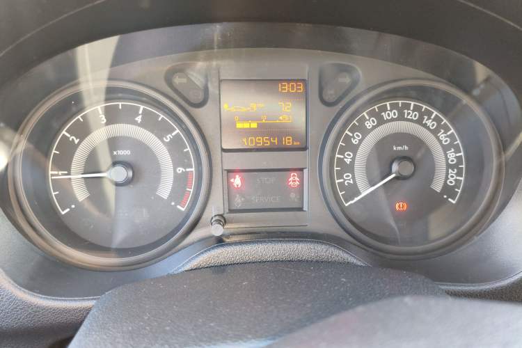 Used Peugeot 301 2014 1.6L Manual Comfort Edition Instrument Cluster