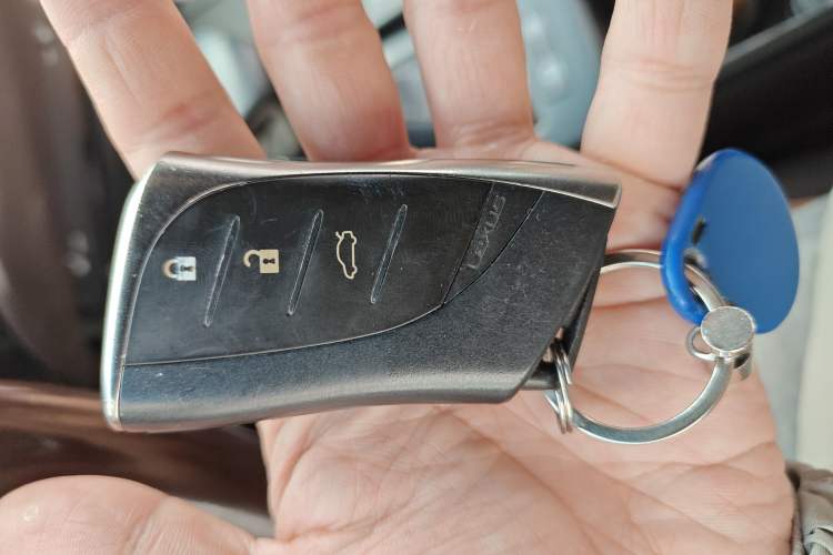 Used Lexus ES 2018 200 Excellence Edition China VI Standard
