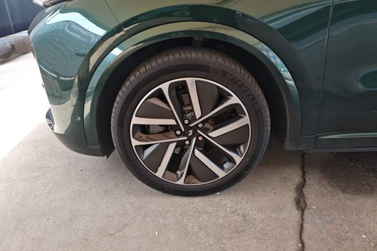 Used Li Auto L9 2022 Max model