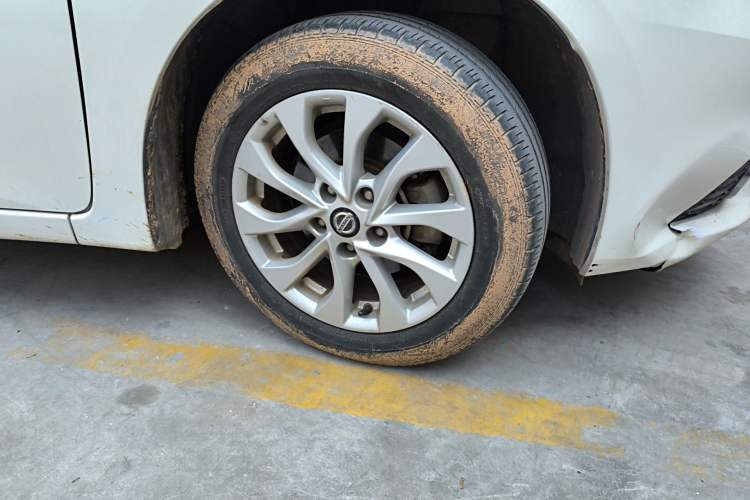 Used Nissan Sylphy 2019 1.6XV CVT Smart Connect Luxury Edition China VI Standard Right Front Wheel Hub