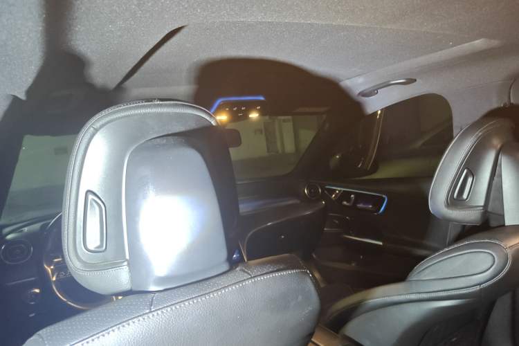 Used Mercedes-Benz C-Class 2022 C 200 L Sport Edition Headliner