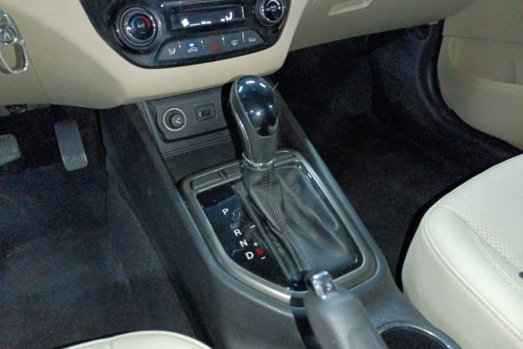 Used CHANGAN Eado 2016 1.6L Automatic Trend Model
