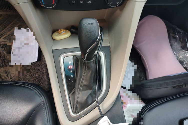 Used Buick GT 2019 15T Dual-Clutch Advanced Version China VI Standard Gear Lever