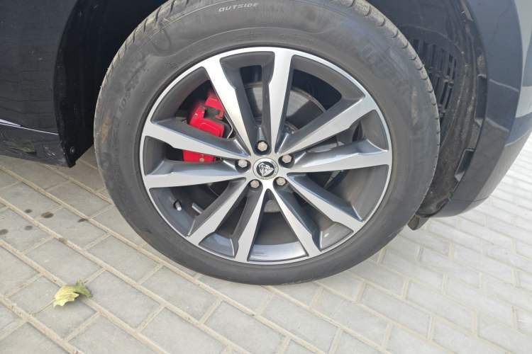 Used Jaguar F-PACE 2024 P250 R-Dynamic SE