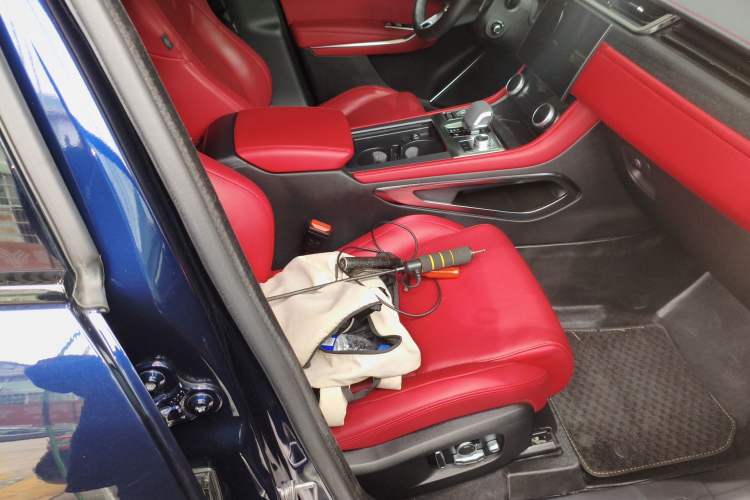 Used Jaguar F-PACE 2024 P250 R-Dynamic HSE
