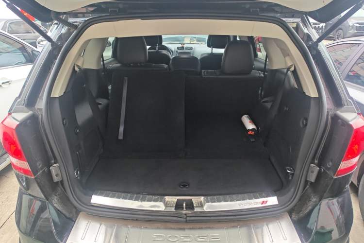 Used Dodge Journey 2015 2.0TD Four-Wheel Drive Luxury Edition
