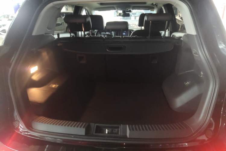 Used GAC Trumpchi GS4 New Energy 2017 1.5L PHEV Deluxe Edition Trunk