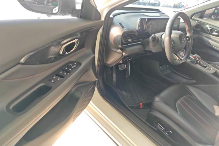 Used GAC Trumpchi EMPOW 2021 270T DCT J15 Version