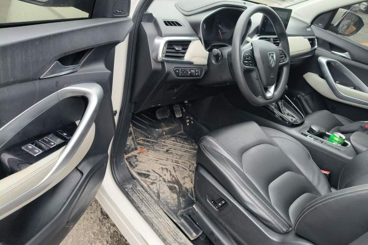 Used Baojun 530 2019 1.5T CVT Prestige Version National V
