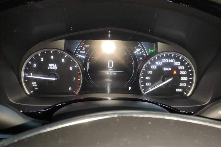 Used Cadillac XT5 2018 25T Luxury Model