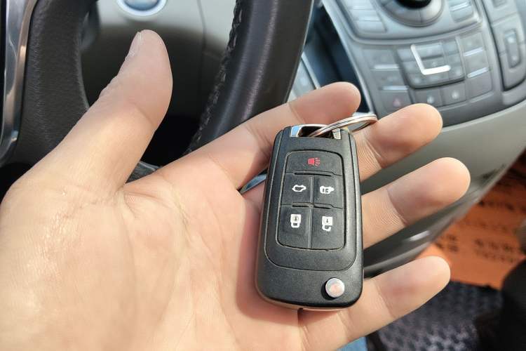 Used Buick GL8 2011 3.0L XT Luxury Business Flagship Edition
