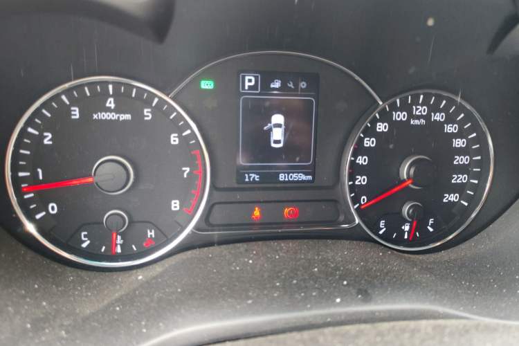 Used Kia K3 2016 1.6L Automatic GLS Odometer Close Up