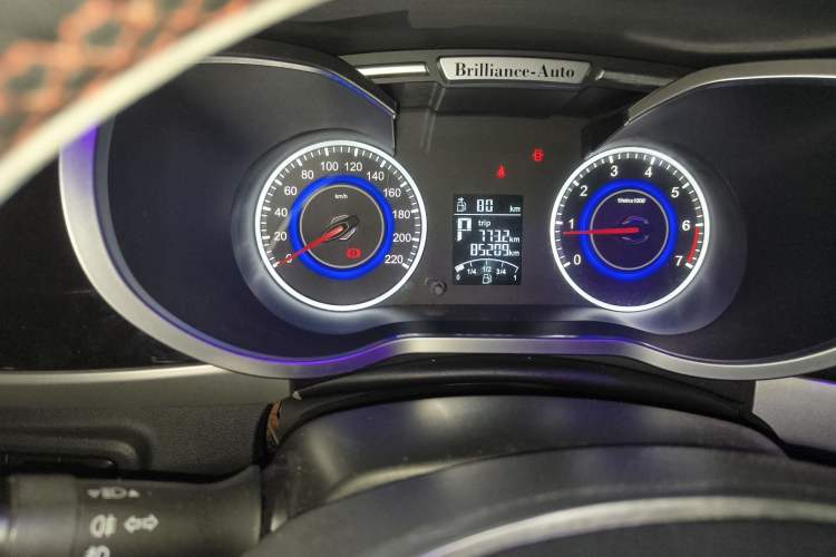 Used Brilliance V3 2015 1.5L Automatic Elite Model Odometer Close Up