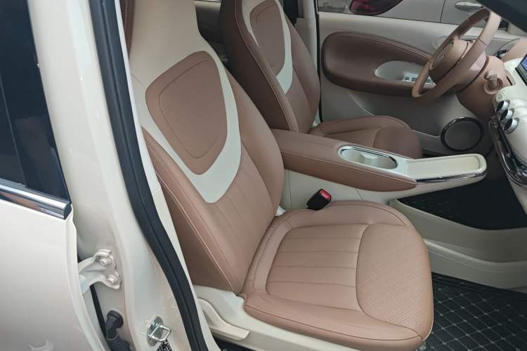 Used Wuling Bingo 2025 410 km Lingxi Deluxe Edition Right Front Seat