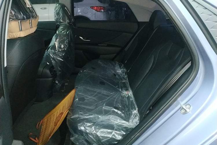 Used Hyundai Elantra 2023 1.5L CVT GLX Elite Edition