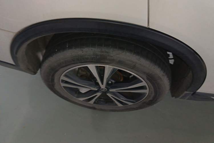 Used Nissan X-Trail 2017 2.5L CVT Leading Edition 4WD Right Rear Wheel Hub