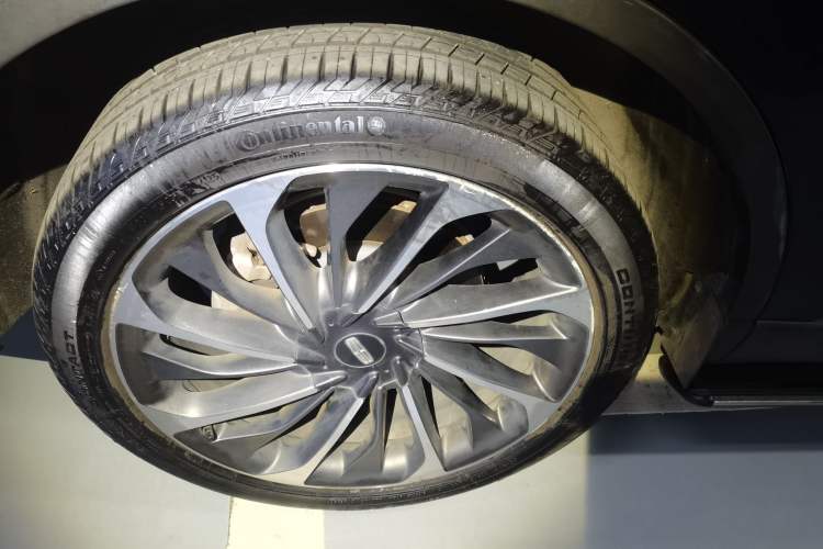 Used Lincoln Aviator 2021 3.0T V6 All-Wheel-Drive Executive Edition