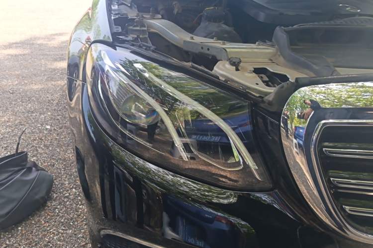 Used Mercedes-Benz E-Class 2020 E 260 L Right Front Headlight