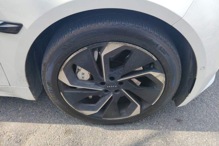 Used Zeekr 001 2022 Ultra-Long Range Dual-Motor YOU Version
