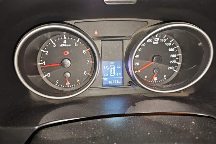 Used Haval H6 2015 Upgraded Model 1.5T Manual Two-Wheel Drive Elite Version