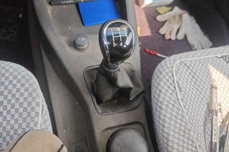 Used Wuling Hongguang 2015 1.5L S Base Model China IV
