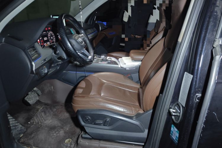 Used Audi Q7 2019 45 TFSI Comfort Model