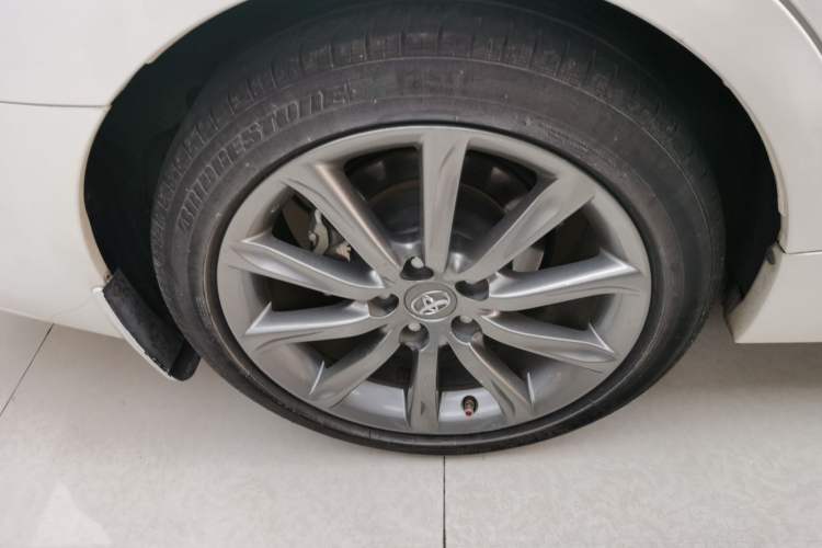 Used Toyota Reiz 2013 2.5V Shangrui Edition Right Rear Wheel Hub