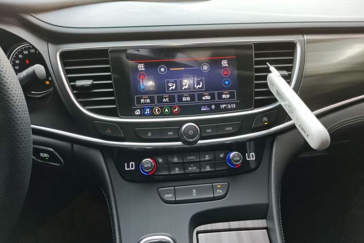 Used Buick LaCrosse 2019 28T Luxury Version