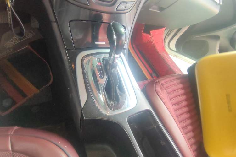 Used Buick Regal 2015 1.6T Leading Technology Model Gear Lever