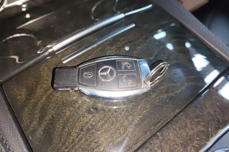 Used Mercedes-Benz CLS 2015 CLS 260 Interior 1