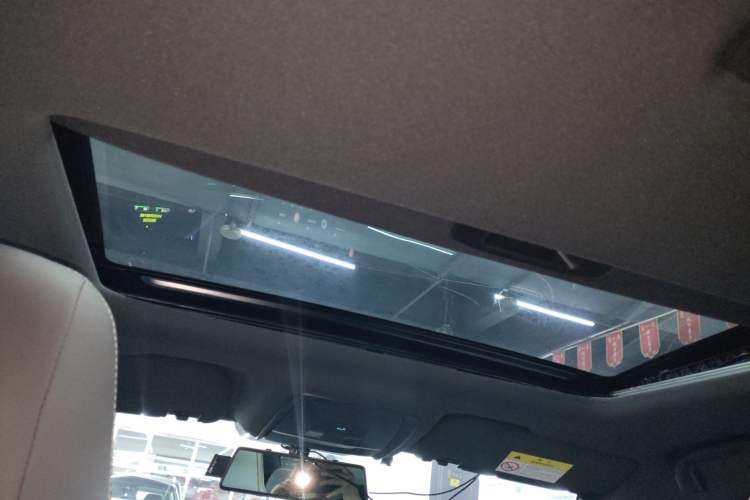 Used BYD Qin PLUS 2024 HONOR Edition DM-i 120KM Leading Model Headliner