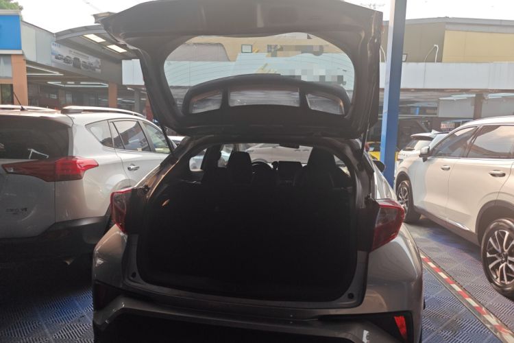 Used Toyota IZOA 2021 2.0L Enjoy Edition Trunk