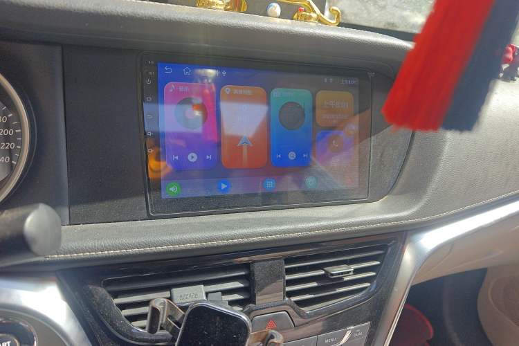 Used Venucia T90 2017 2.0L CVT Smart Edition Audio And AC Panel