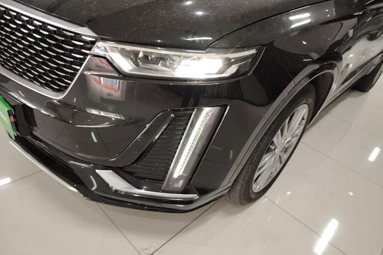 Used Cadillac XT6 2022 2.0T Six-Seater Four-Wheel Drive Luxury Version