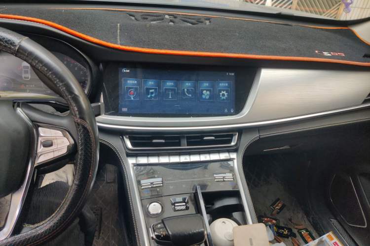 Used CHANGAN CS85 COUPE 2019 1.5T DCT Dynamic Version China VI Standard Audio And AC Panel